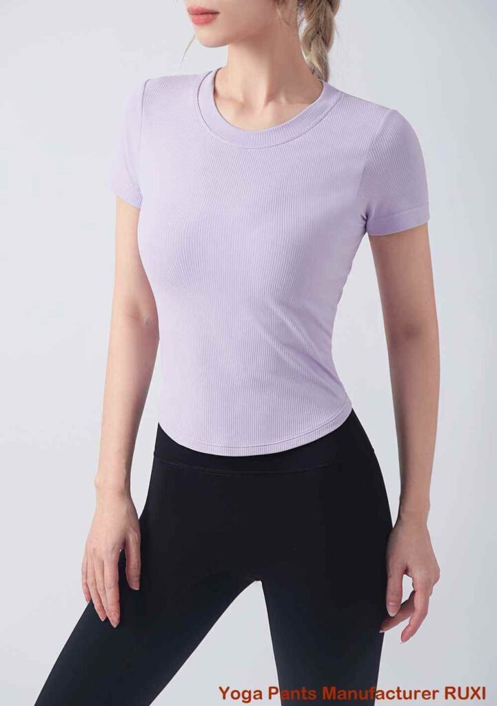 черни шорти за йога с джобове Ruxi