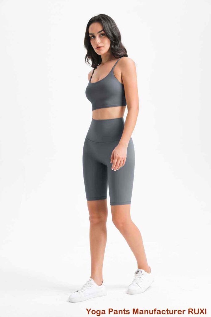 най-добрите шорти за йога за жени